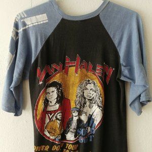 RARE VINTAGE VAN HALEN 1982 DIVER DOWN TEE